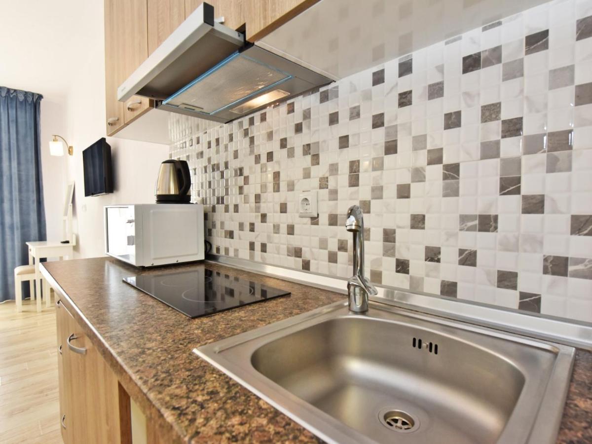 Azur Apartments - Nikiti Halkidiki Экстерьер фото